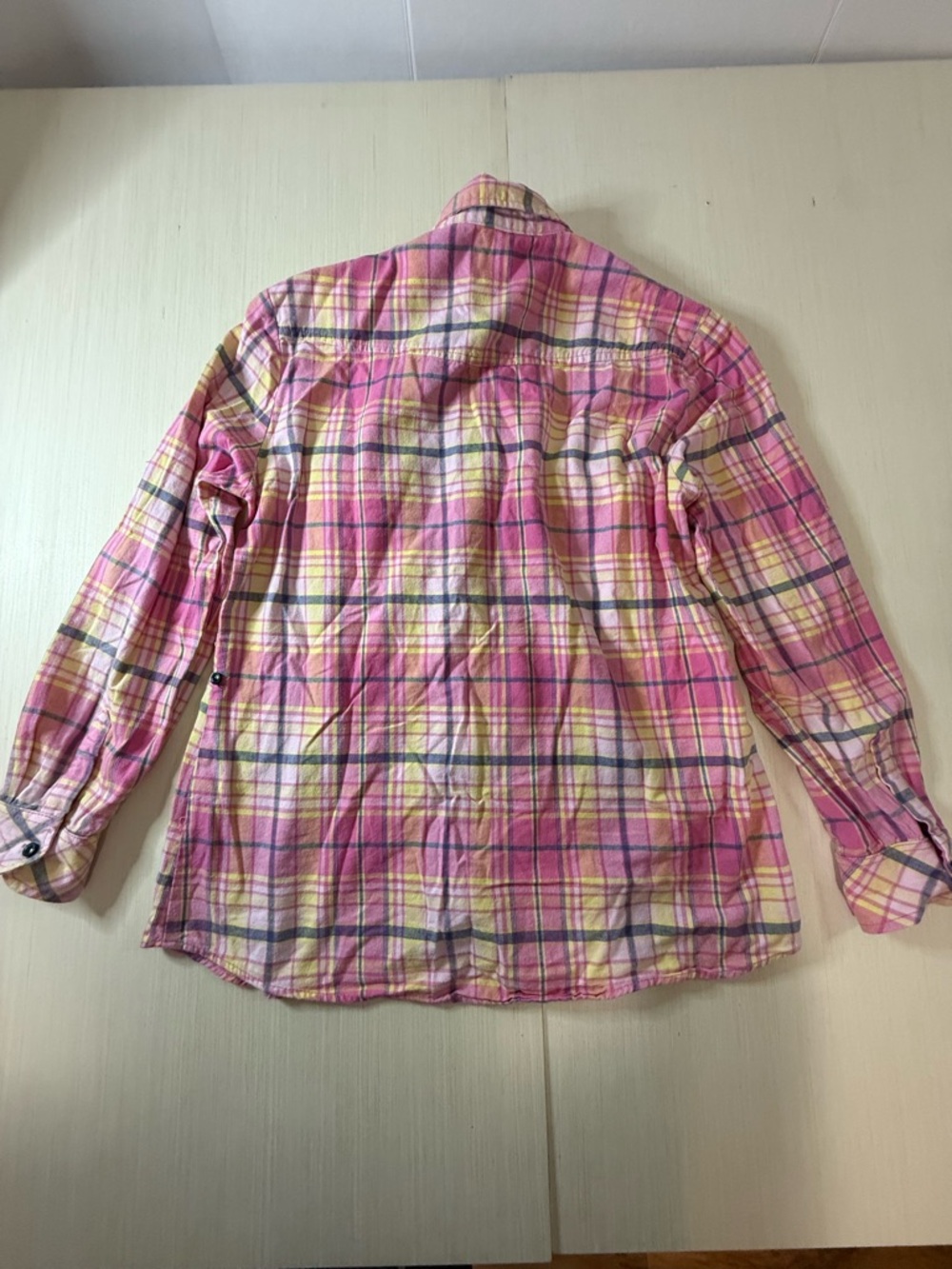 Pink Plaid Button-Down Shirt with Chest Pockets - Picture 3 of 13